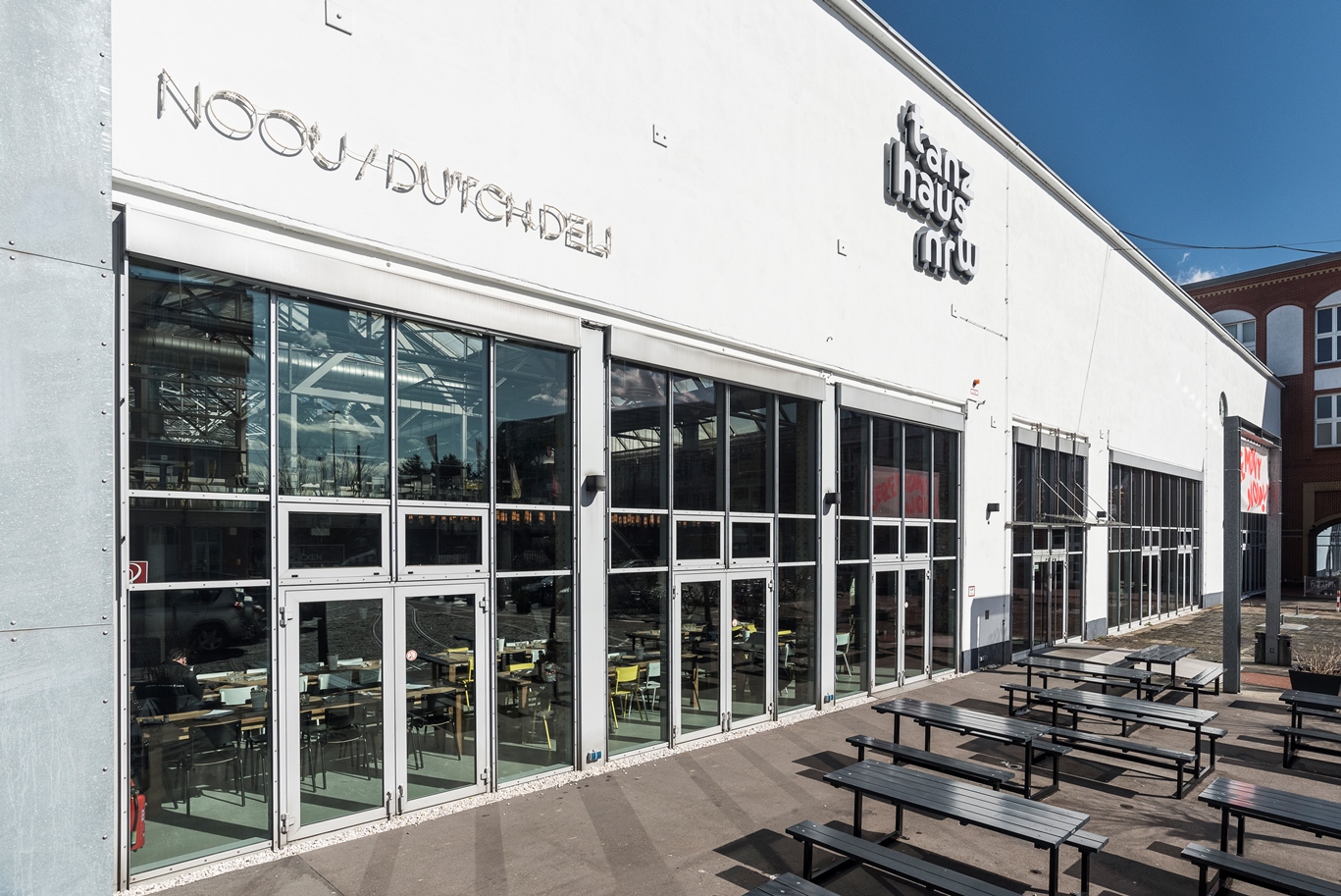 tanzhaus nrw Fassade 01 Foto Katja Illner