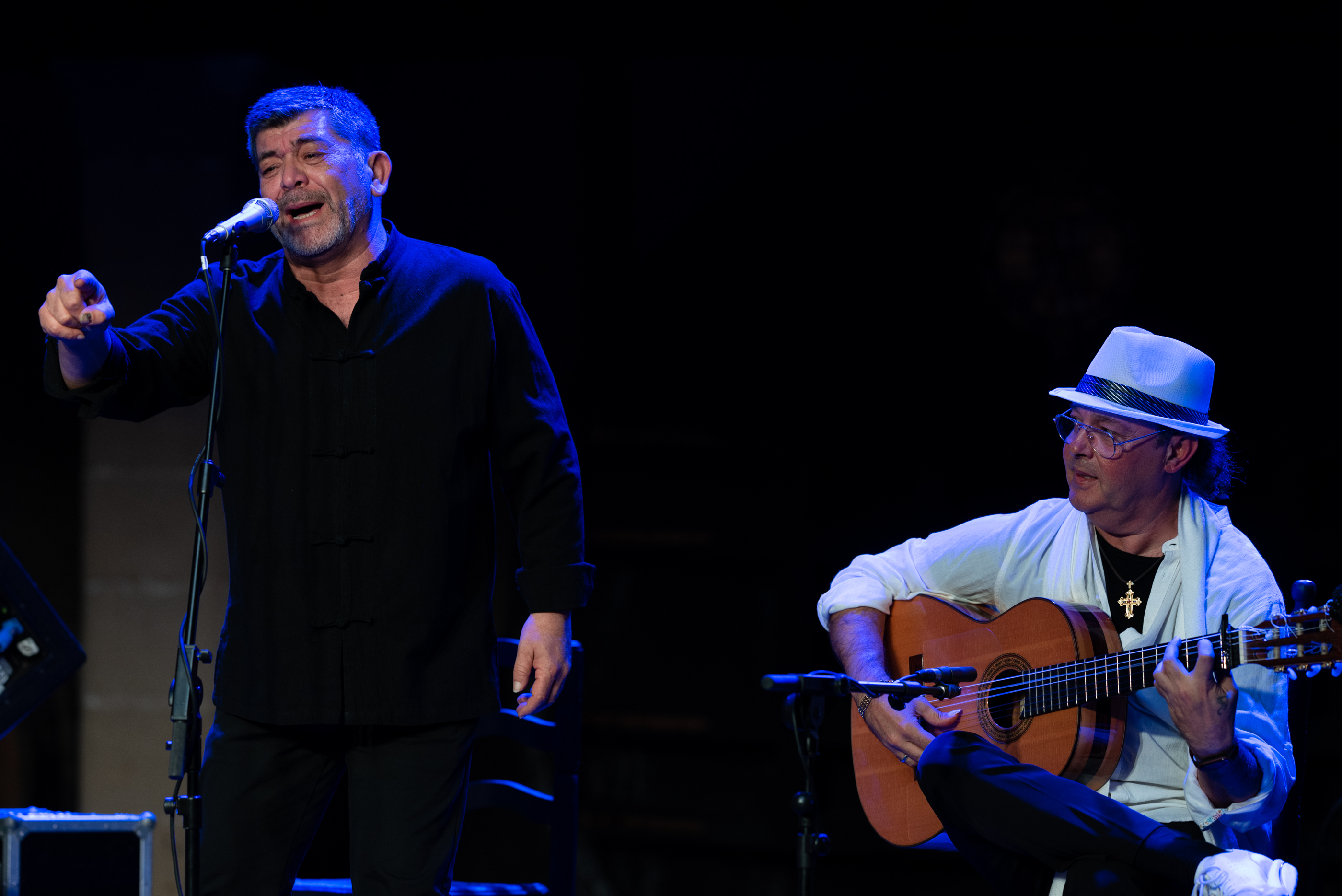 4 TAMARAPASTORA - PERRATE - TRES GOLPES-3