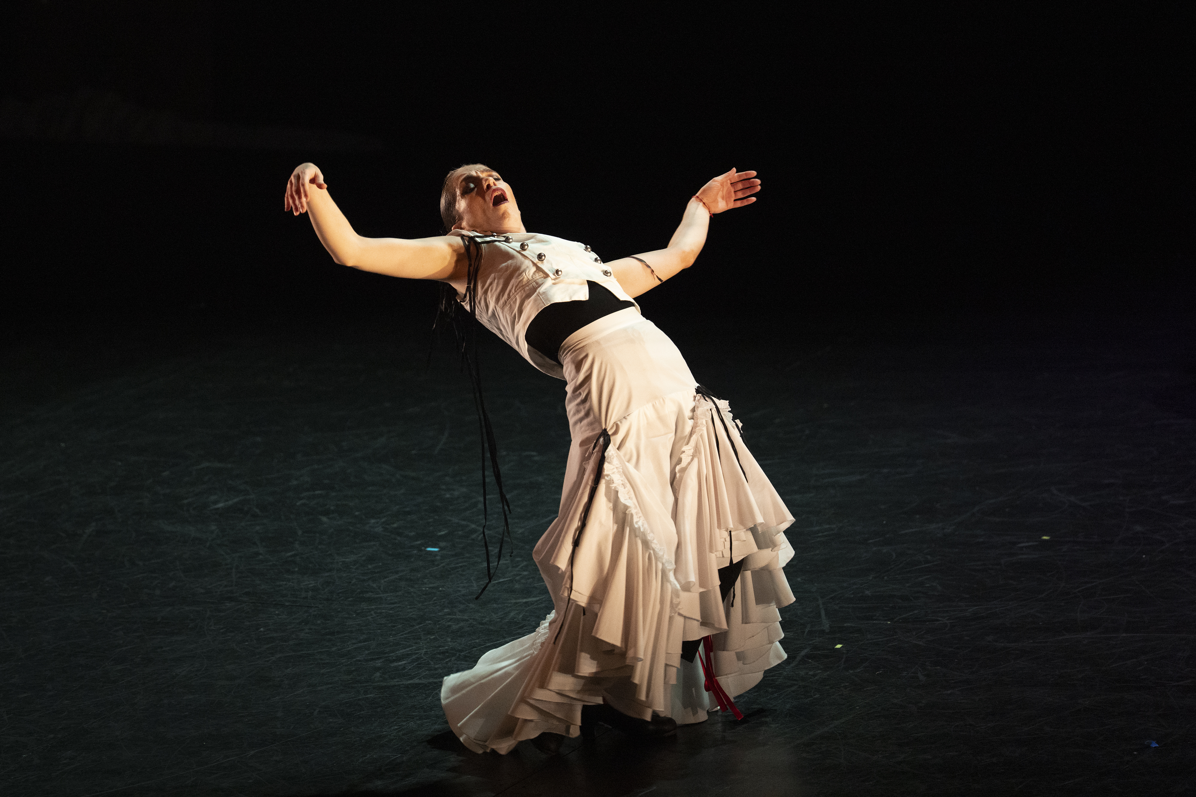 Sara Jiménez presenta La Compañía, en el teatro Central, Sevilla, a 29 de septiembre de 2026. Fotografia: Archivo Fotográfico Bienal de Flamenco @Laura León