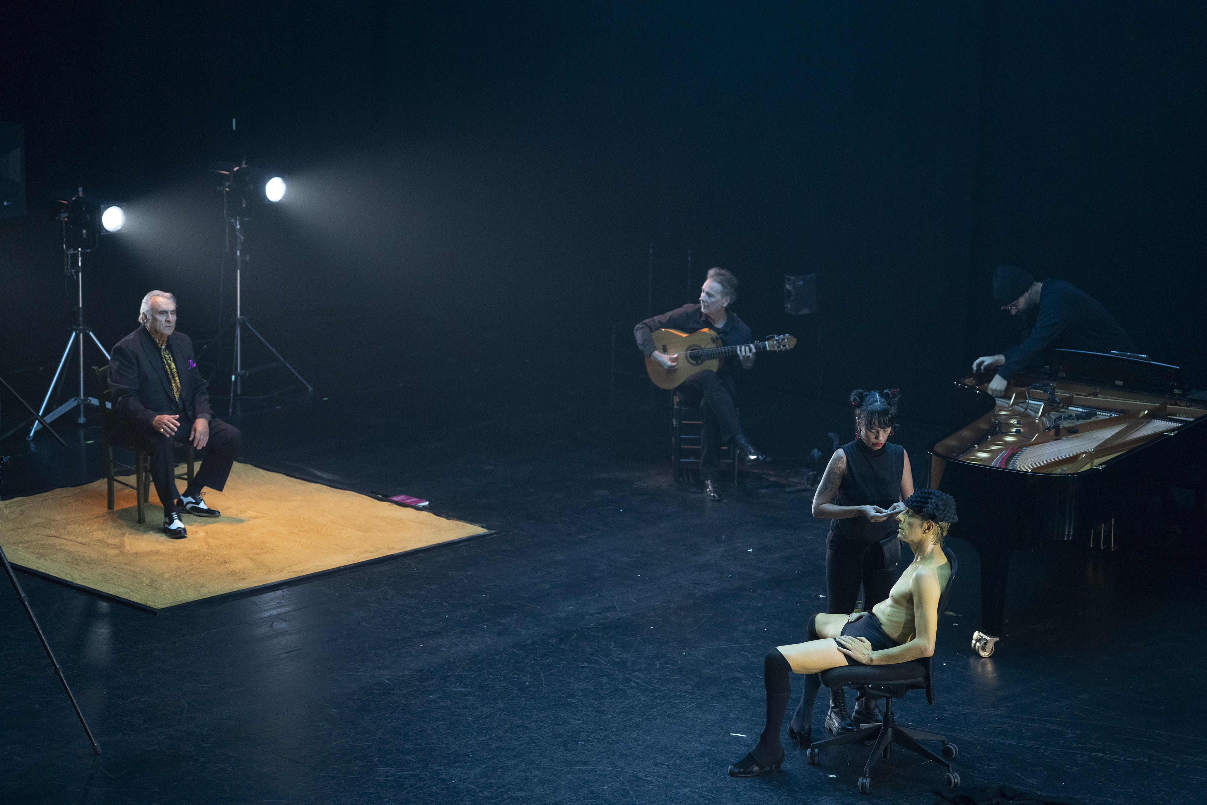 Andrés Marín presenta Desierto en el teatro Central, Sevilla, a 25 de septiembre de 2026. Fotografia: Archivo fotográfico Bienal de Flamenco @Laura León